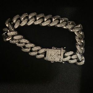Gld Diamond Cuban Link bracelet white gold